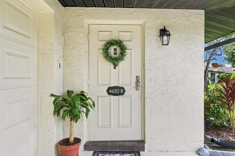 2 bedroom Villa at 4632 Finchwood Way #B, Greentree Villas Condo, Boynton Beach — photo 2