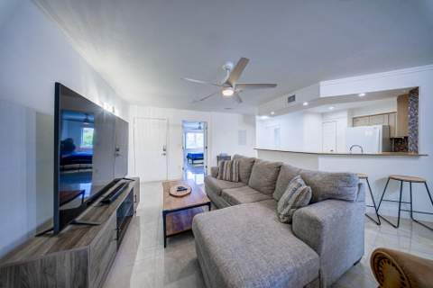 500 Scotia Drive #302, Hypoluxo FL - photo 6 of 44