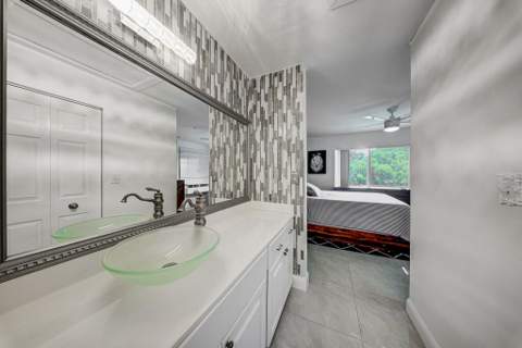 500 Scotia Drive #302, Hypoluxo FL - photo 14 of 44