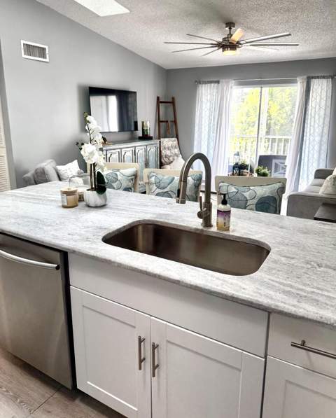 2502 SE Anchorage Cove #G-3, FL - photo 10 of 25