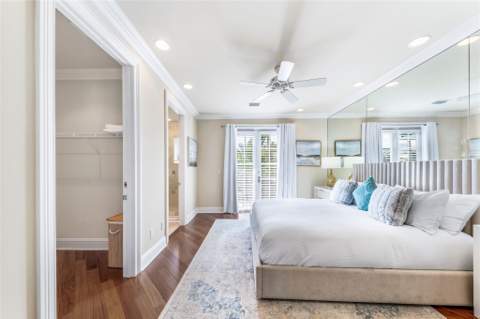 7 Pelican Drive, Fort Lauderdale FL - photo 22 of 44