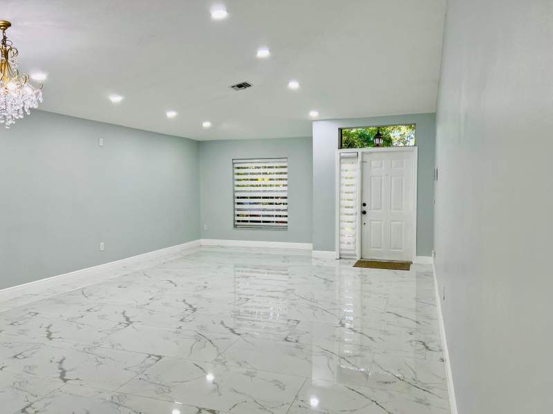 3 bedroom Single Family Residence at 11534 NW 4th Manor, Coral Ridge Drive Commercial, Coral Springs — photo 3