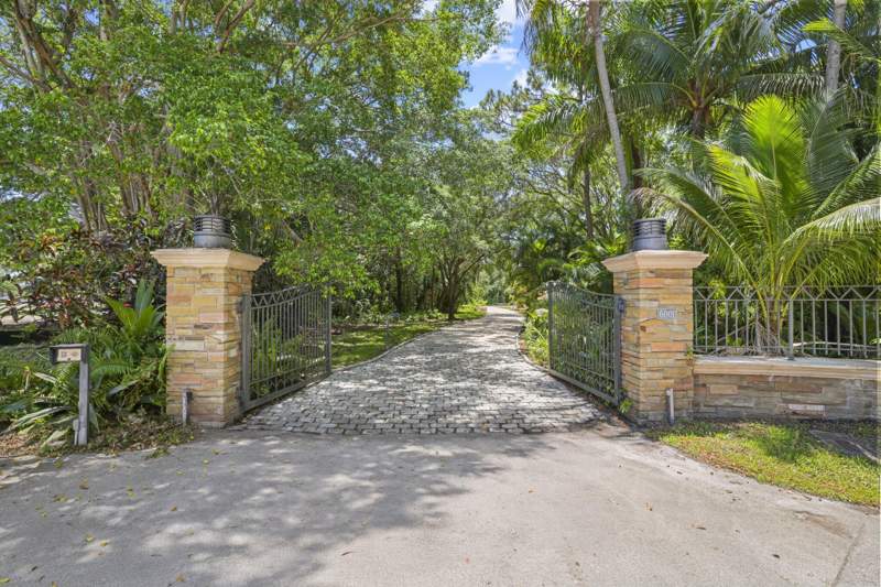 7 bedroom Single Family Residence at 6001 Le Lac Road, Le Lac, Boca Raton — photo 4