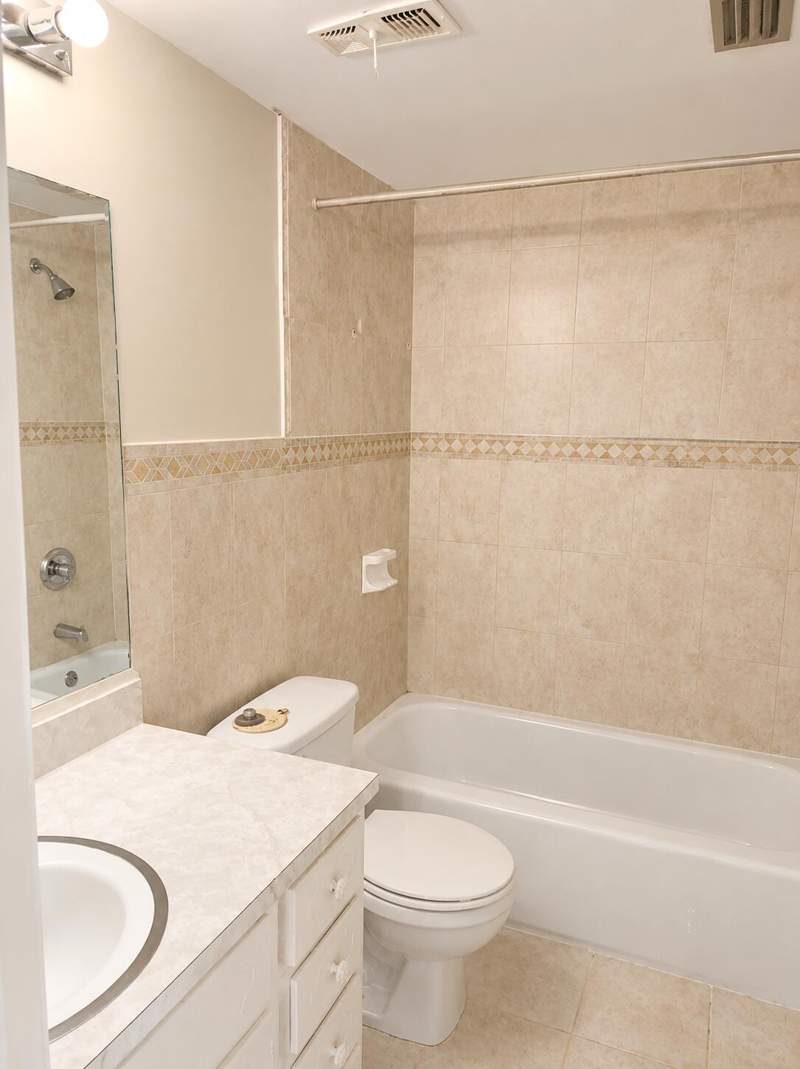 2 bedroom Condominium at 2050 Oleander Boulevard #1-105, Island House Condominium Phase I, Fort Pierce — photo 3
