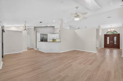 13578 Chatsworth Village Drive, Wellington FL - photo 19 of 64