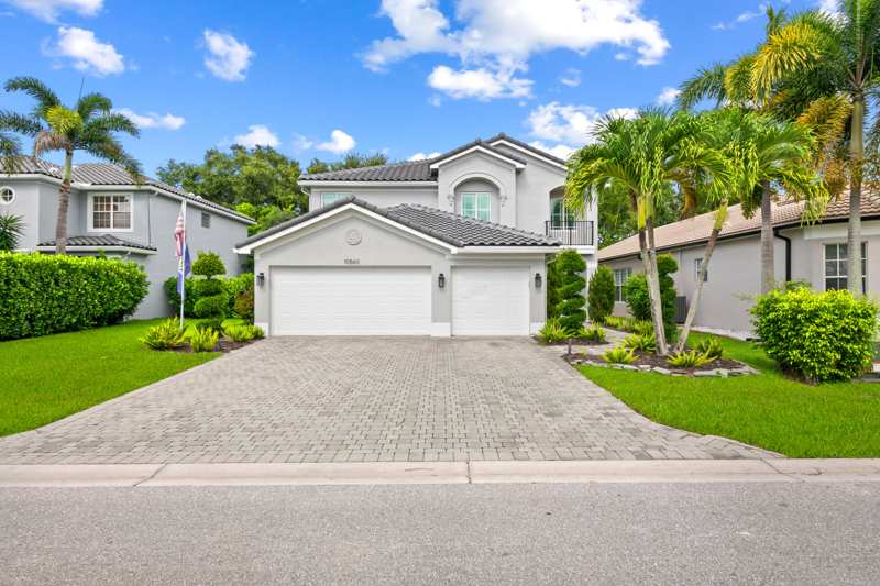 5 bedroom Single Family Residence at 10560 Walnut Valley Drive, Canyon Lakes 1, Boynton Beach — photo 1