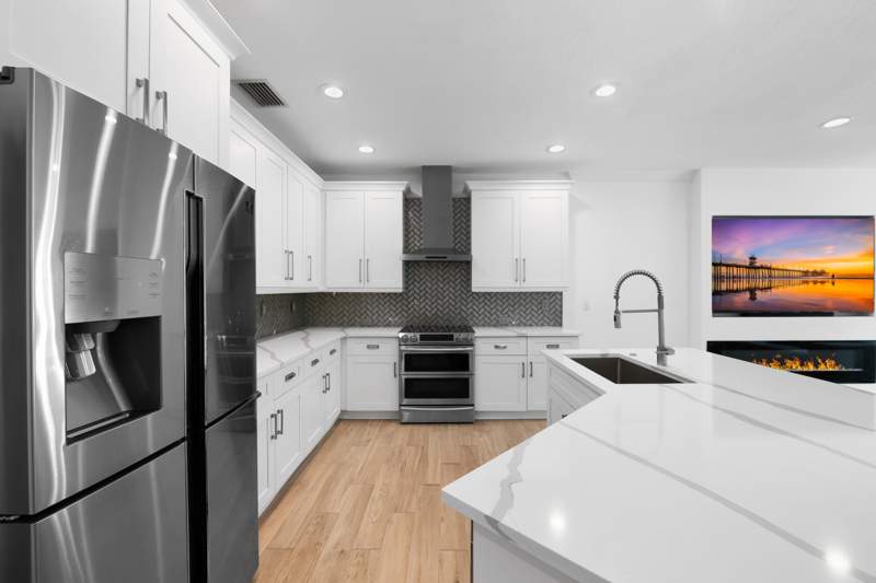 5 bedroom Single Family Residence at 10560 Walnut Valley Drive, Canyon Lakes 1, Boynton Beach — photo 4
