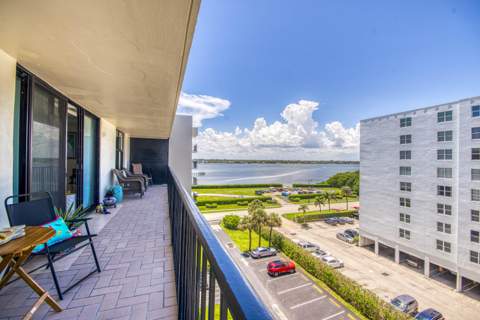 3460 S Ocean Boulevard #612, Palm Beach FL - photo 24 of 49