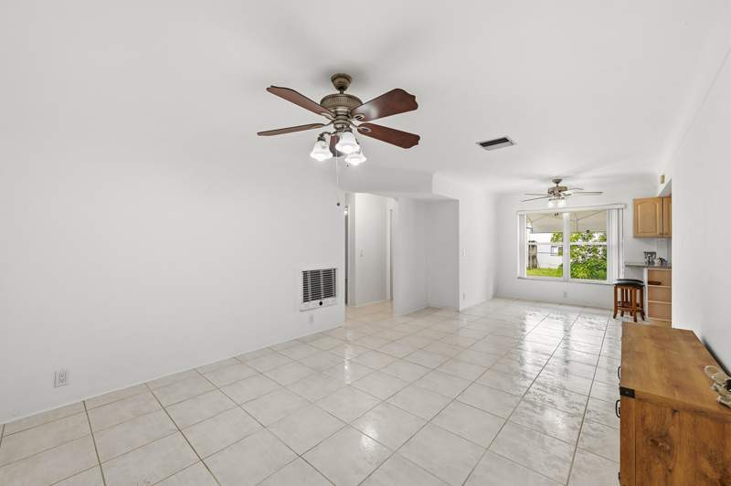 2 bedroom Single Family Residence at 1716 N 25th Avenue, Hollywood Park, Hollywood — photo 4