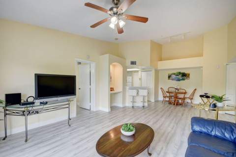 300 Crestwood Court #307, Royal Palm Beach FL - photo 7 of 29