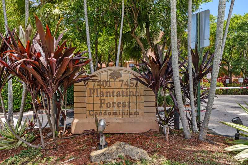1 bedroom Condominium at 7401 NW 16th Street #102, Plantation Forest Condo, Plantation — photo 1