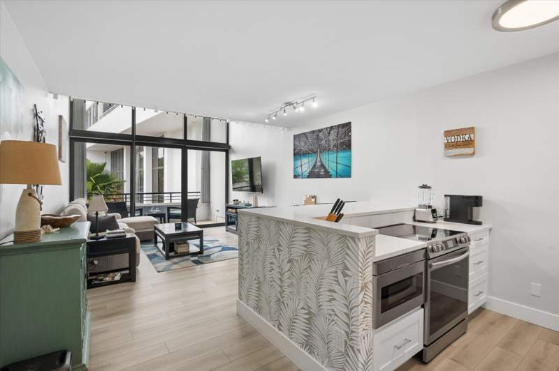 1 bedroom Condominium at 3589 S Ocean Boulevard #30, Mayfair House Condo, South Palm Beach — photo 5