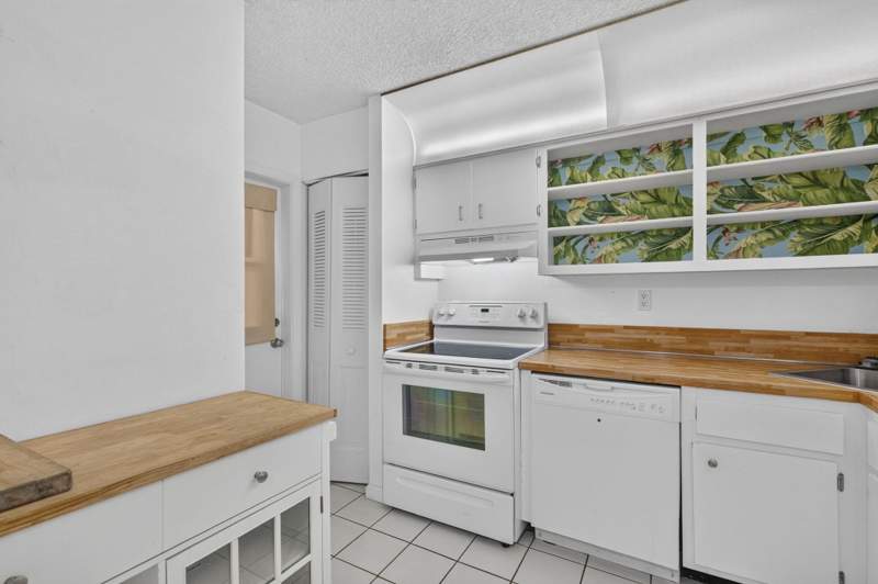 2 bedroom Condominium at 4501 NE 21st Avenue #208, Coral Ridge East Condo, Fort Lauderdale — photo 4