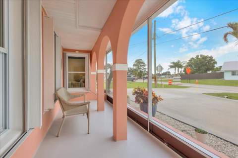 611 SE Harborview Drive, Port St. Lucie FL - photo 7 of 87
