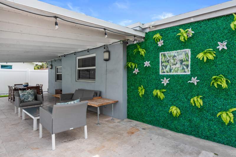 4 bedroom Single Family Residence at 2012 SW 4th Avenue, Lauderdale, Fort Lauderdale — photo 3