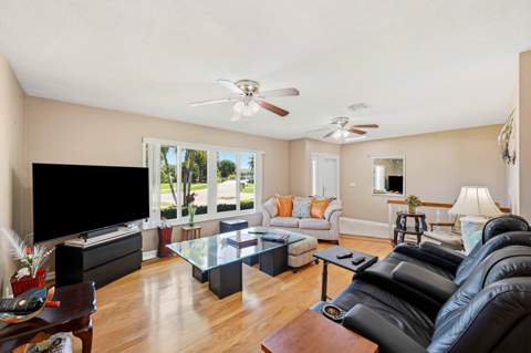 1401 SW 28th Terrace, Deerfield Beach FL - photo 8 of 53