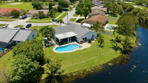 1401 SW 28th Terrace, Deerfield Beach FL - photo 6 of 53