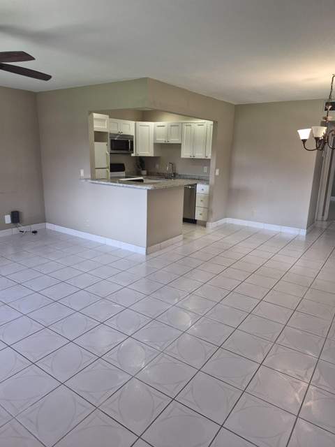 318 N Seville #318, Delray Beach FL - photo 8 of 18