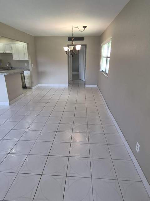 318 N Seville #318, Delray Beach FL - photo 6 of 18