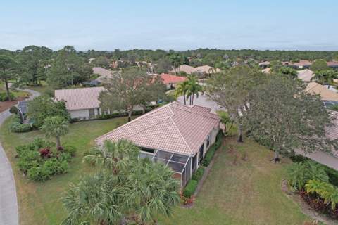 8504 Belfry Place, Port St. Lucie FL - photo 6 of 68