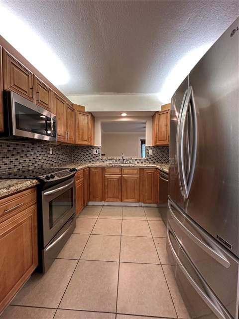 22435 SW 61st Way #124, Boca Raton FL - photo 11 of 49
