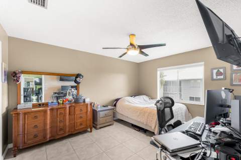 191 SE Village Drive #191, Port St. Lucie FL - photo 15 of 31