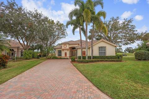 8504 Belfry Place, Port St. Lucie FL - photo 13 of 68