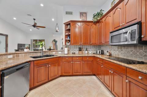 14520 SW 37th Street, Miramar FL - photo 7 of 43