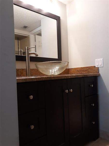1100 NW 87th Avenue #204, Coral Springs FL - photo 13 of 38