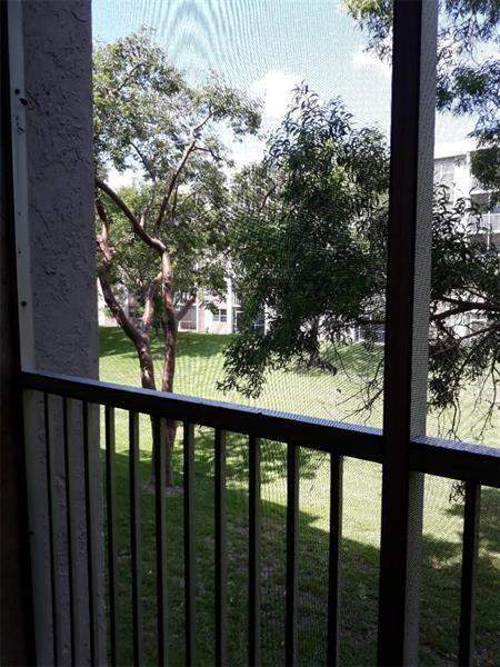 1100 NW 87th Avenue #204, Coral Springs FL - photo 24 of 38
