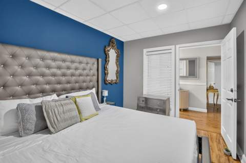 2040 Polk Street, Hollywood FL - photo 11 of 62