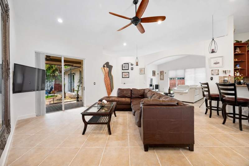 4 bedroom Single Family Residence at 14520 SW 37th Street, Windsor Palms, Miramar — photo 5