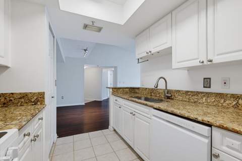 400 N Crestwood Ct Court #417, Royal Palm Beach FL - photo 9 of 45