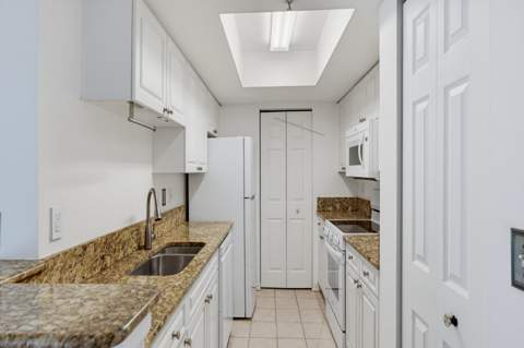 400 N Crestwood Ct Court #417, Royal Palm Beach FL - photo 10 of 45