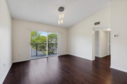 400 N Crestwood Ct Court #417, Royal Palm Beach FL - photo 6 of 45