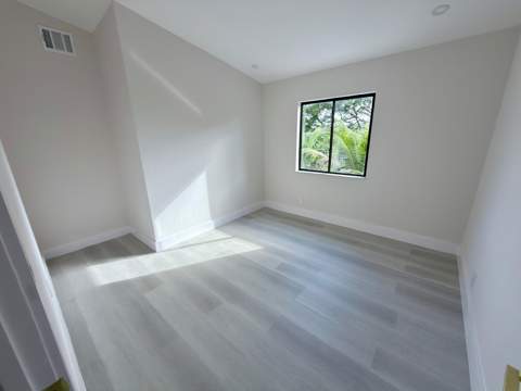 46 Tara Lakes Drive, Boynton Beach FL - photo 14 of 29