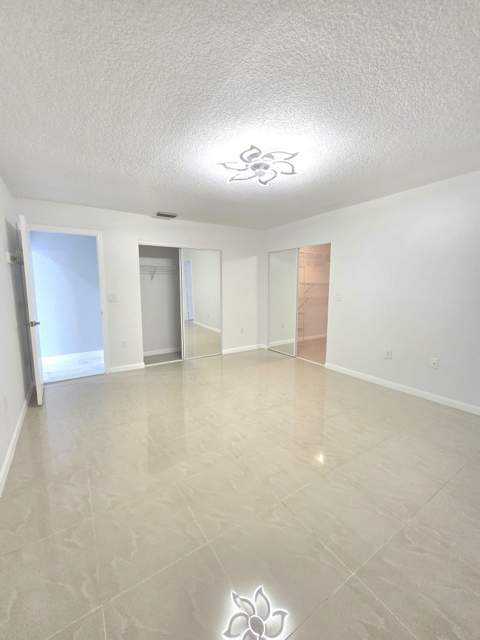 11534 NW 4th Manor, Coral Springs FL - photo 12 of 36