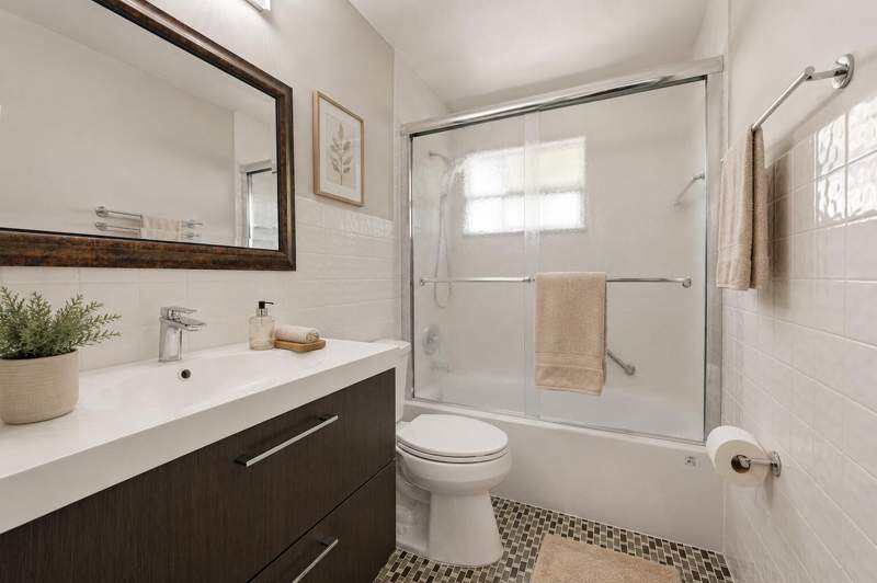 2 bedroom Condominium at 905 NE 28th Street #206, Annies Castle Condo, Wilton Manors — photo 5