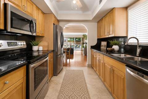 2070 NE 63rd Street, Fort Lauderdale FL - photo 8 of 38