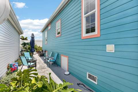 946 Nettles Boulevard, Jensen Beach FL - photo 11 of 45