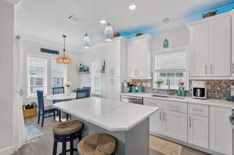 946 Nettles Boulevard, Jensen Beach FL - photo 20 of 45