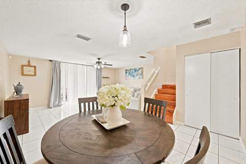 1227 Sussex Drive, North Lauderdale FL - photo 8 of 30