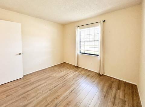 2241 SE Barrington Street, Port St. Lucie FL - photo 23 of 32