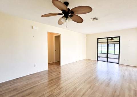 2241 SE Barrington Street, Port St. Lucie FL - photo 11 of 32