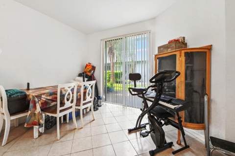 1941 Gardenia Court, Riviera Beach FL - photo 9 of 24