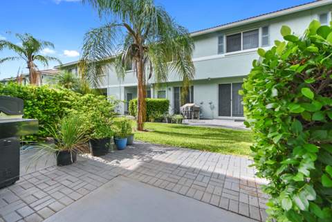 1941 Gardenia Court, Riviera Beach FL - photo 22 of 24
