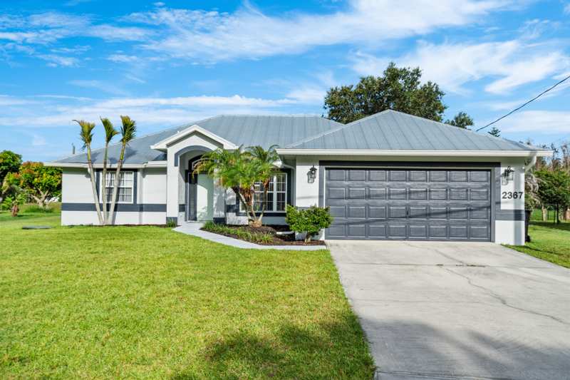 3 bedroom Single Family Residence at 2367 SE Rock Springs Drive, Port St Lucie Section 40, Port St. Lucie — photo 1