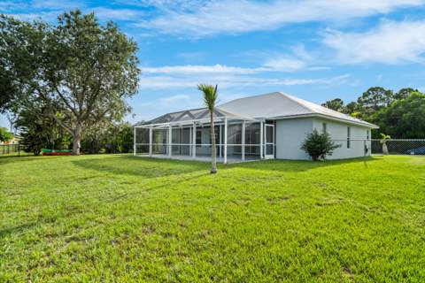 2367 SE Rock Springs Drive, Port St. Lucie FL - photo 13 of 45