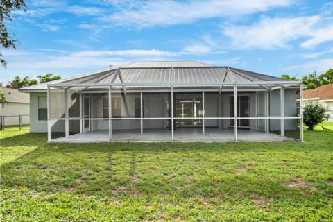 2367 SE Rock Springs Drive, Port St. Lucie FL - photo 15 of 45