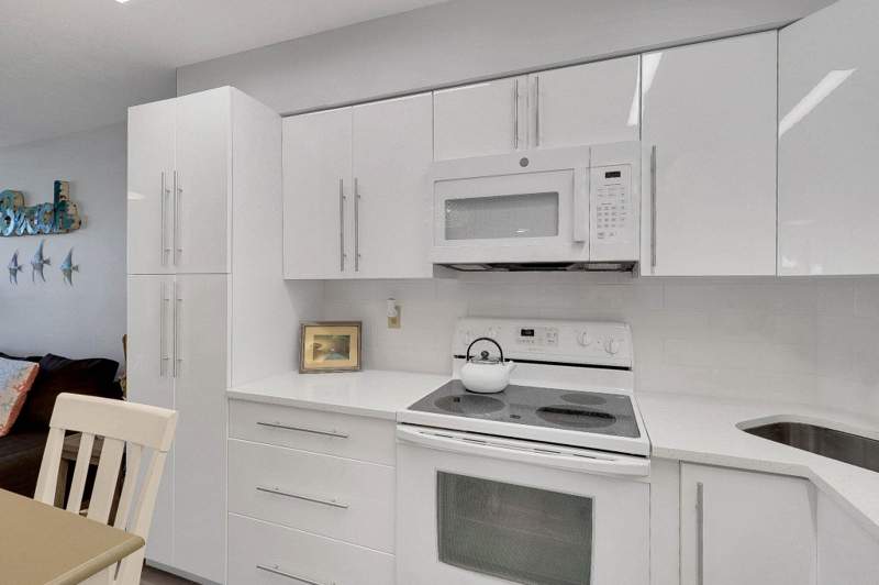 1 bedroom Condominium at 2400 S Ocean Drive #5312, Golf Villas, Fort Pierce — photo 3